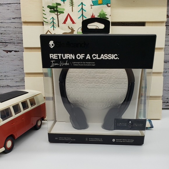 Skullcandy Accessories - Skullcandy Wireless Headphones